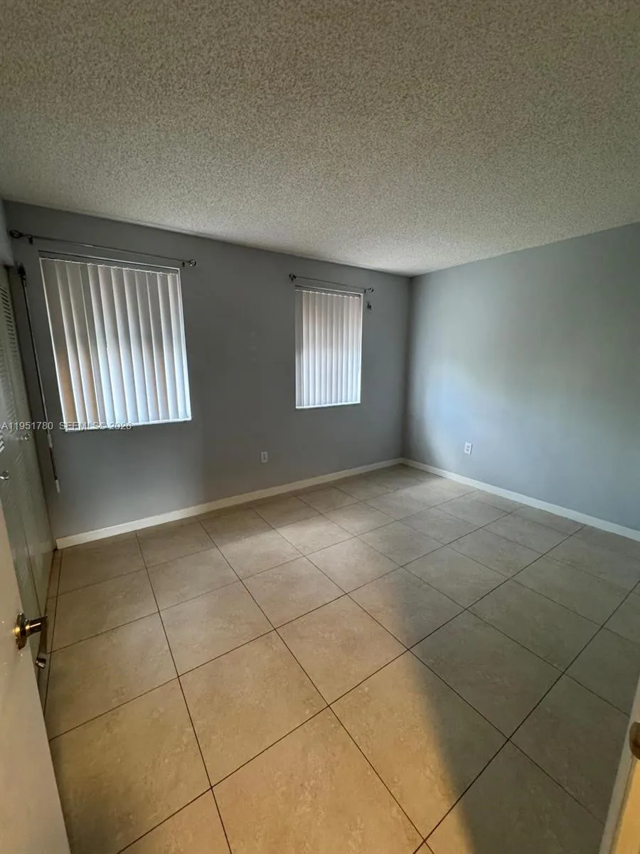 8620 Nw 3rd Ln 506-5, Miami, Florida 33126, Miami, Florida 33126, 3 Bedrooms Bedrooms, ,2 BathroomsBathrooms,Residential Lease,For Rent,8620 Nw 3rd Ln 506-5, Miami, Florida 33126,A11951780
