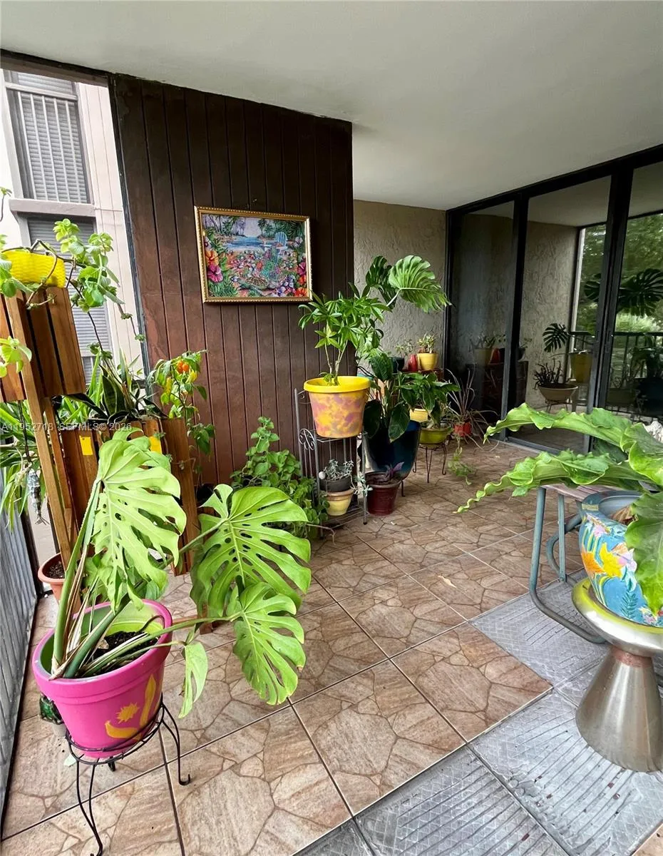 2806 N 46th Ave D537, Hollywood, Florida 33021, Hollywood, Florida 33021, 2 Bedrooms Bedrooms, ,2 BathroomsBathrooms,Residential,For Sale,2806 N 46th Ave D537, Hollywood, Florida 33021,A11952718