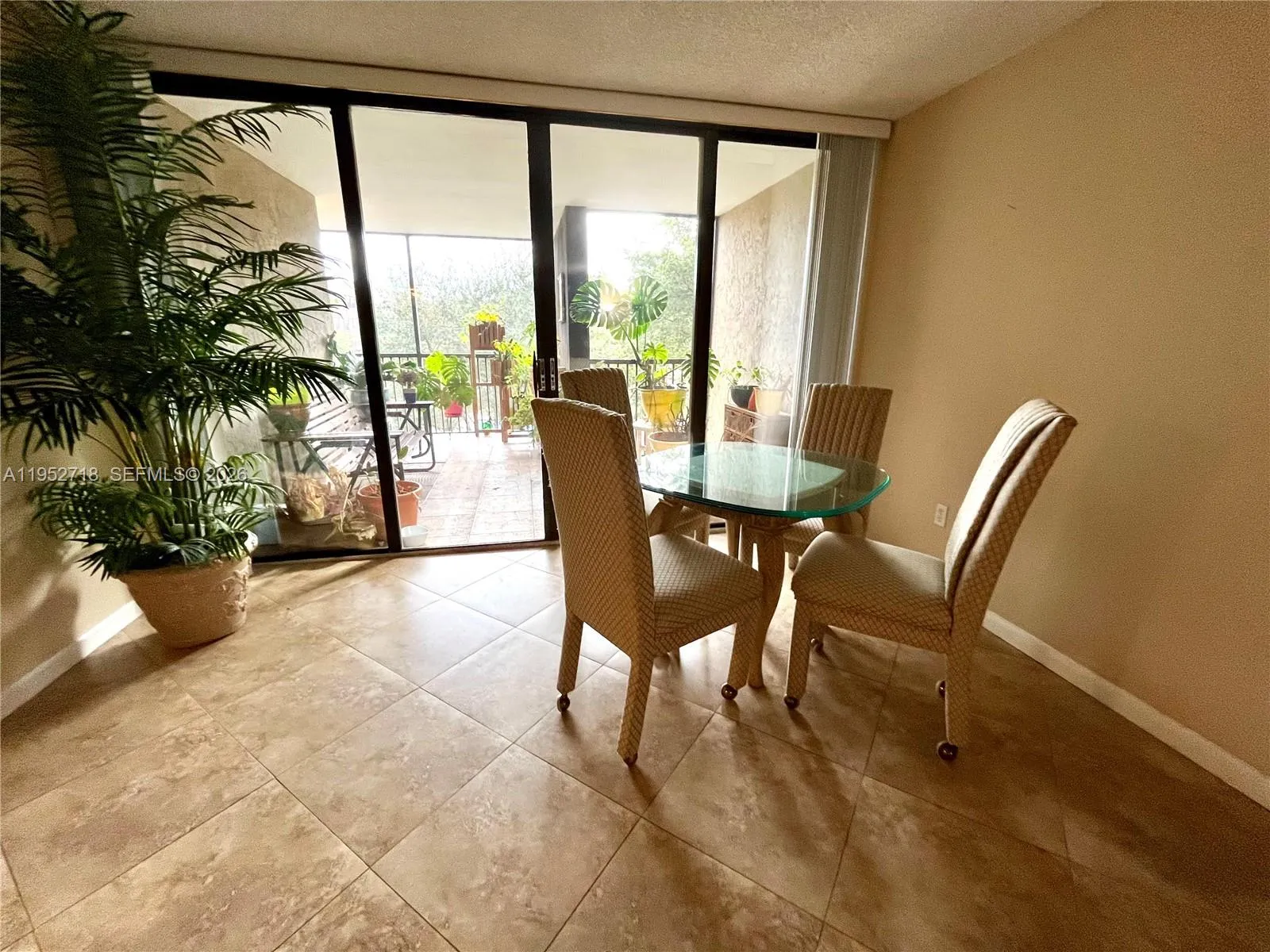 2806 N 46th Ave D537, Hollywood, Florida 33021, Hollywood, Florida 33021, 2 Bedrooms Bedrooms, ,2 BathroomsBathrooms,Residential,For Sale,2806 N 46th Ave D537, Hollywood, Florida 33021,A11952718