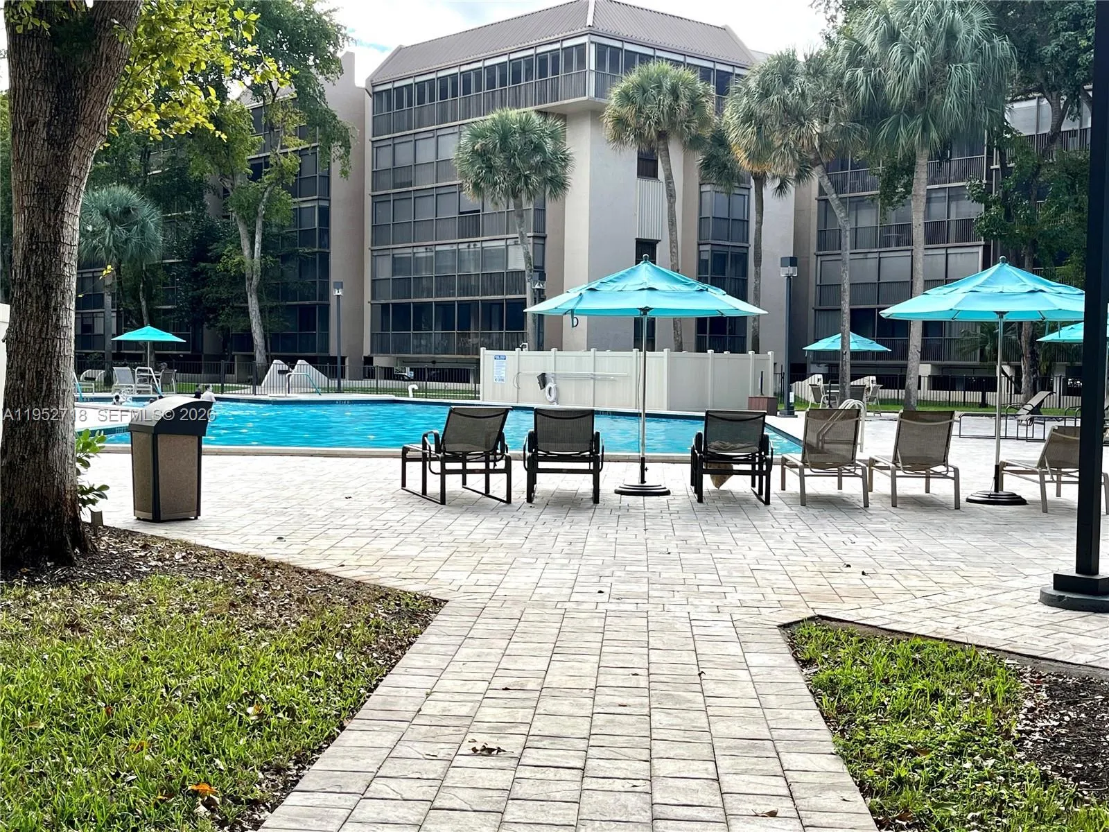 2806 N 46th Ave D537, Hollywood, Florida 33021, Hollywood, Florida 33021, 2 Bedrooms Bedrooms, ,2 BathroomsBathrooms,Residential,For Sale,2806 N 46th Ave D537, Hollywood, Florida 33021,A11952718