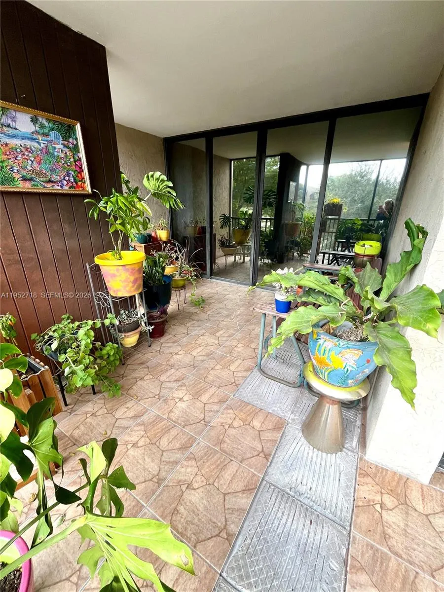 2806 N 46th Ave D537, Hollywood, Florida 33021, Hollywood, Florida 33021, 2 Bedrooms Bedrooms, ,2 BathroomsBathrooms,Residential,For Sale,2806 N 46th Ave D537, Hollywood, Florida 33021,A11952718