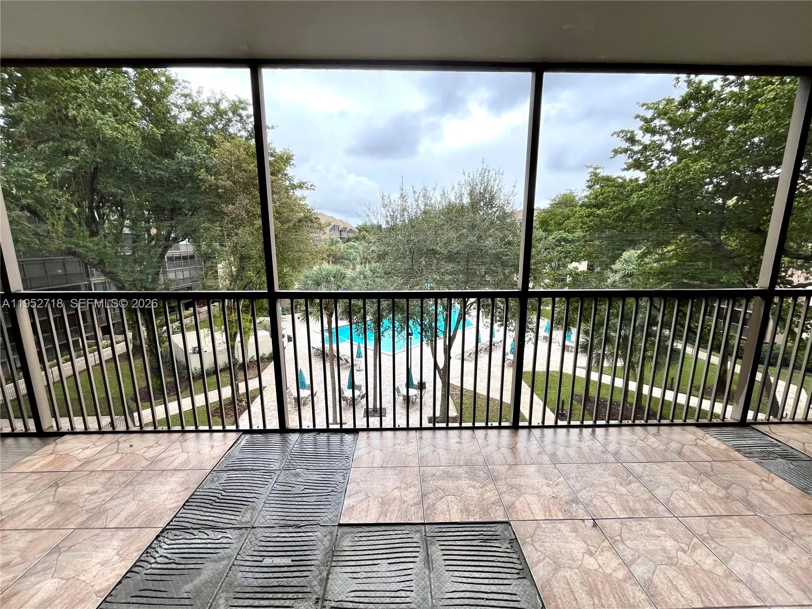 2806 N 46th Ave D537, Hollywood, Florida 33021, Hollywood, Florida 33021, 2 Bedrooms Bedrooms, ,2 BathroomsBathrooms,Residential,For Sale,2806 N 46th Ave D537, Hollywood, Florida 33021,A11952718