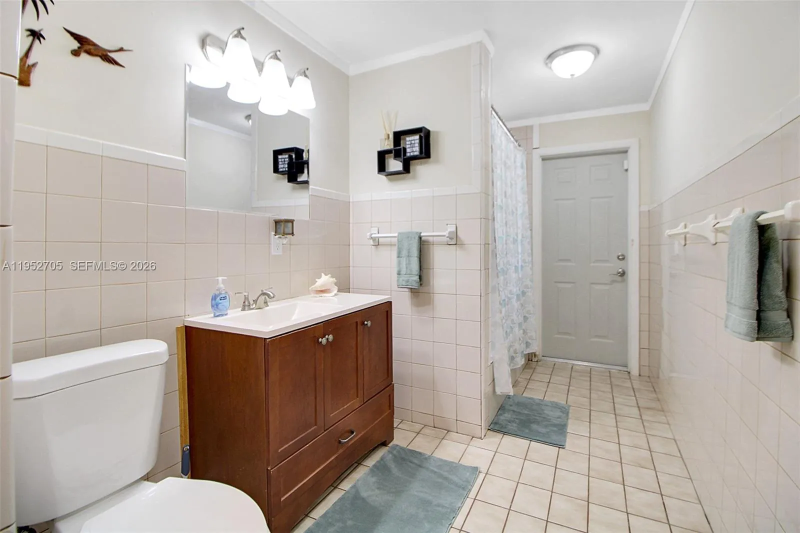 37225 Sw 214th Ave, Homestead, Florida 33034, Homestead, Florida 33034, 3 Bedrooms Bedrooms, ,2 BathroomsBathrooms,Residential,For Sale,37225 Sw 214th Ave, Homestead, Florida 33034,A11952705