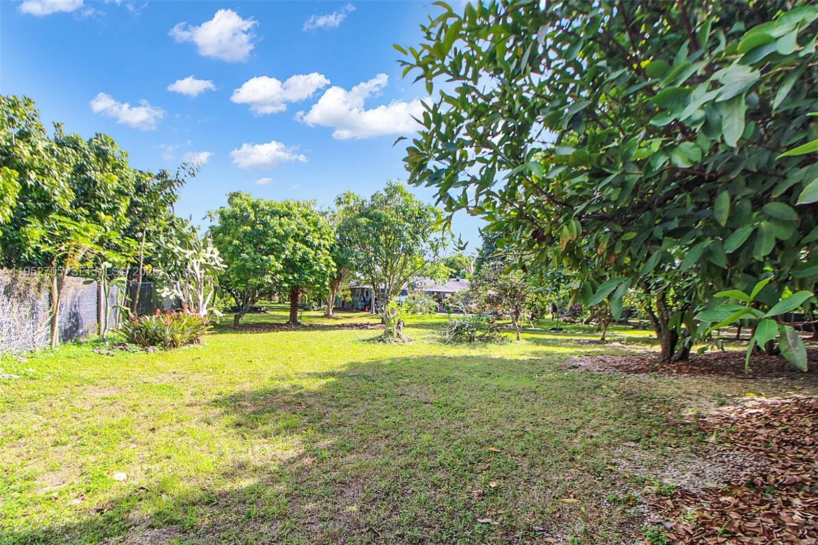 37225 Sw 214th Ave, Homestead, Florida 33034, Homestead, Florida 33034, 3 Bedrooms Bedrooms, ,2 BathroomsBathrooms,Residential,For Sale,37225 Sw 214th Ave, Homestead, Florida 33034,A11952705