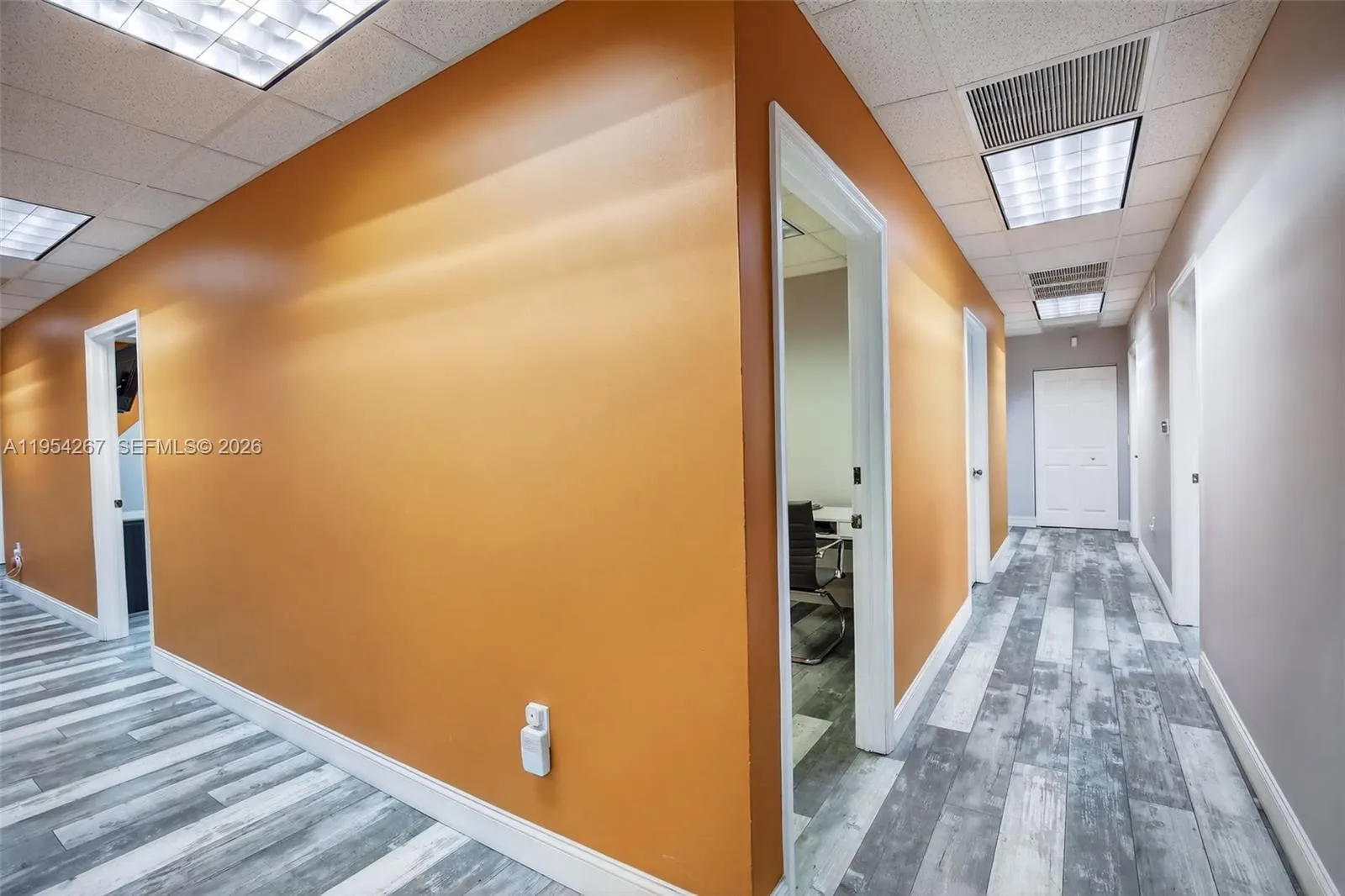 1007 Shotgun Rd, Sunrise, Florida 33326, Sunrise, Florida 33326, ,Commercial Sale,For Sale,1007 Shotgun Rd, Sunrise, Florida 33326,A11954267