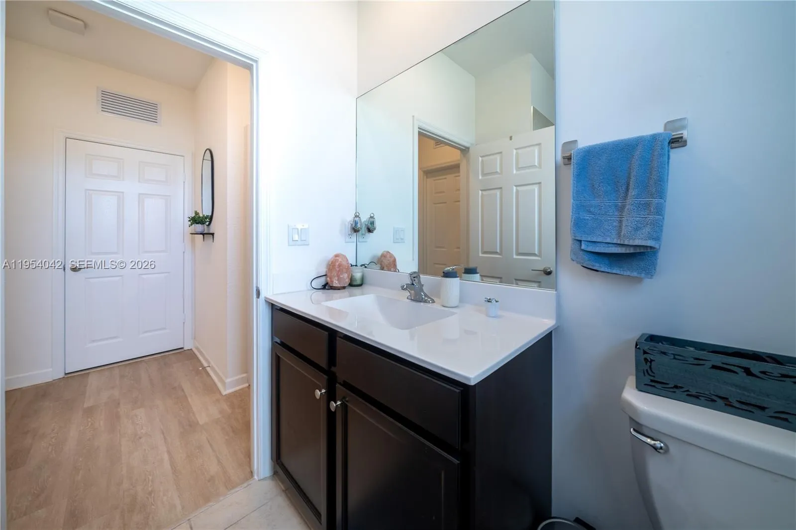 1540 Sw 28th St, Fort Lauderdale, Florida 33315, Fort Lauderdale, Florida 33315, 3 Bedrooms Bedrooms, ,2 BathroomsBathrooms,Residential,For Sale,1540 Sw 28th St, Fort Lauderdale, Florida 33315,A11954042