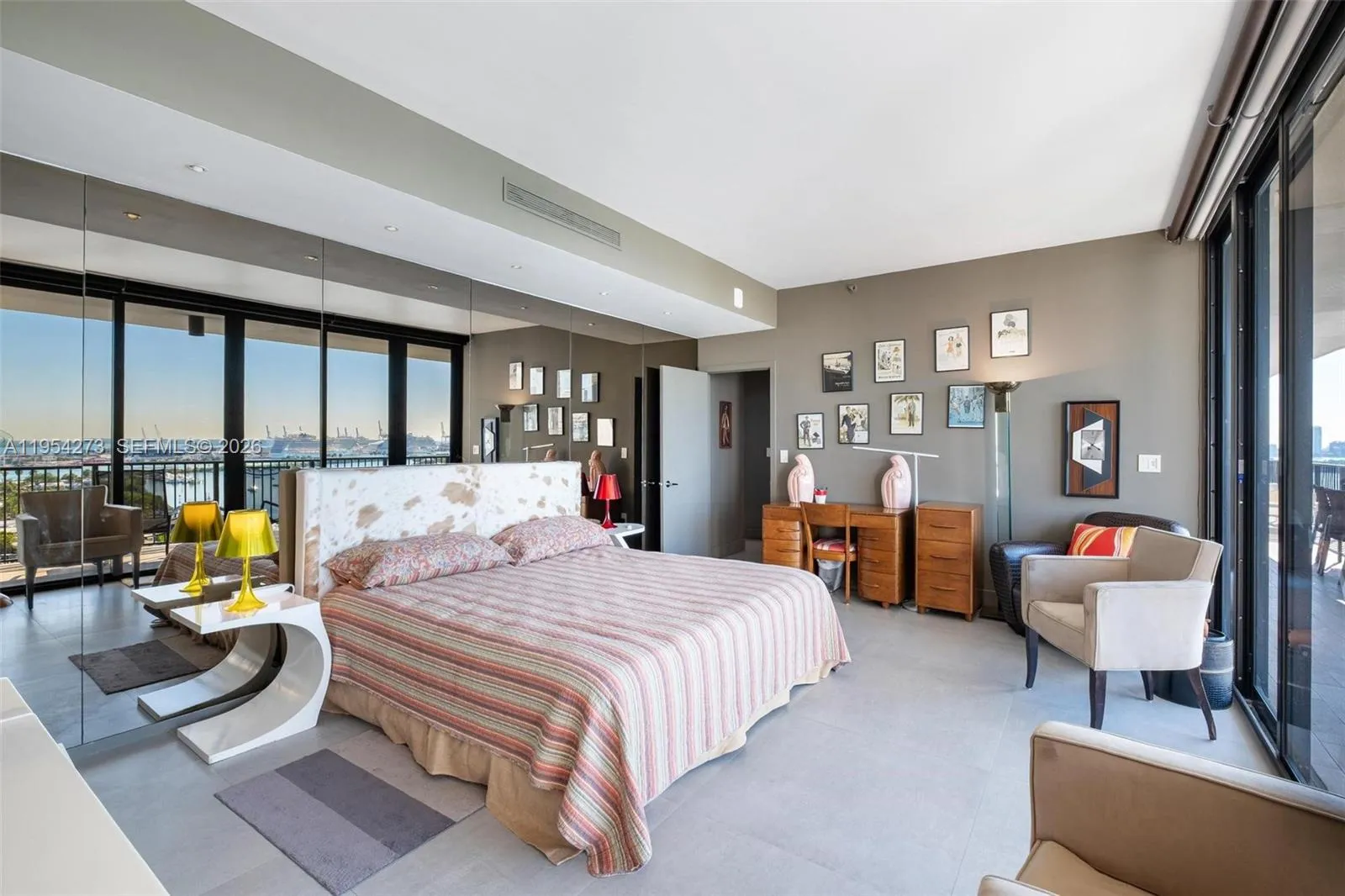 1000 Venetian Way 1501, Miami, Florida 33139, Miami, Florida 33139, 2 Bedrooms Bedrooms, ,2 BathroomsBathrooms,Residential Lease,For Rent,1000 Venetian Way 1501, Miami, Florida 33139,A11954273
