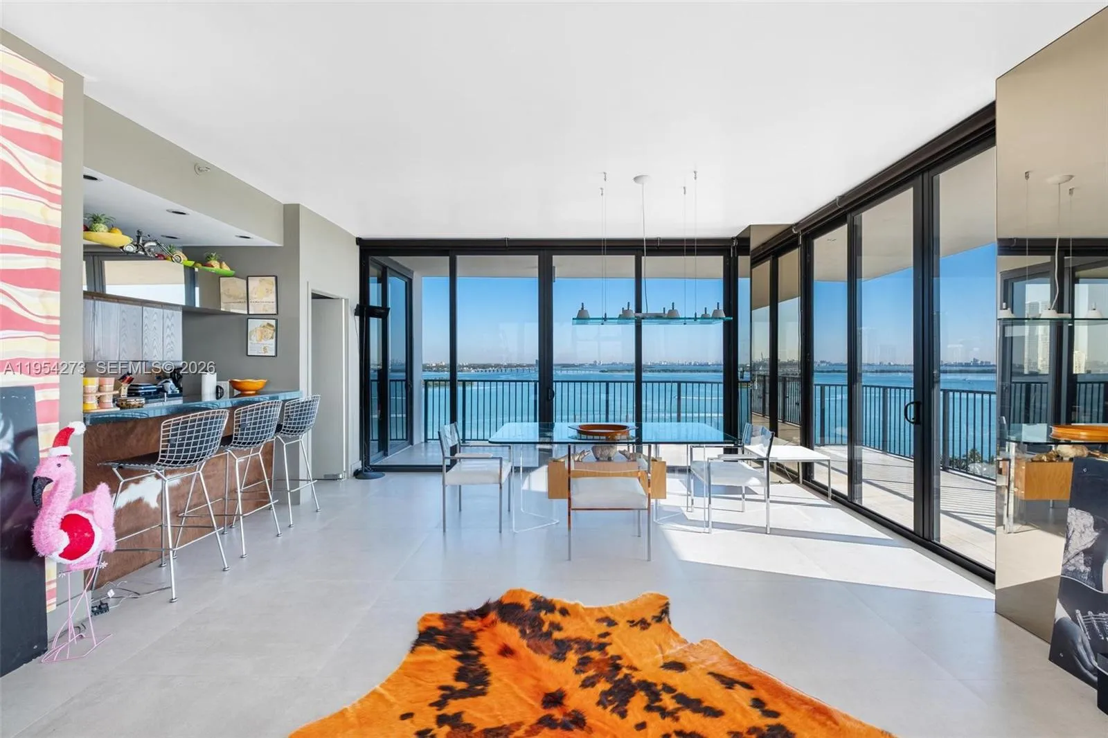 1000 Venetian Way 1501, Miami, Florida 33139, Miami, Florida 33139, 2 Bedrooms Bedrooms, ,2 BathroomsBathrooms,Residential Lease,For Rent,1000 Venetian Way 1501, Miami, Florida 33139,A11954273