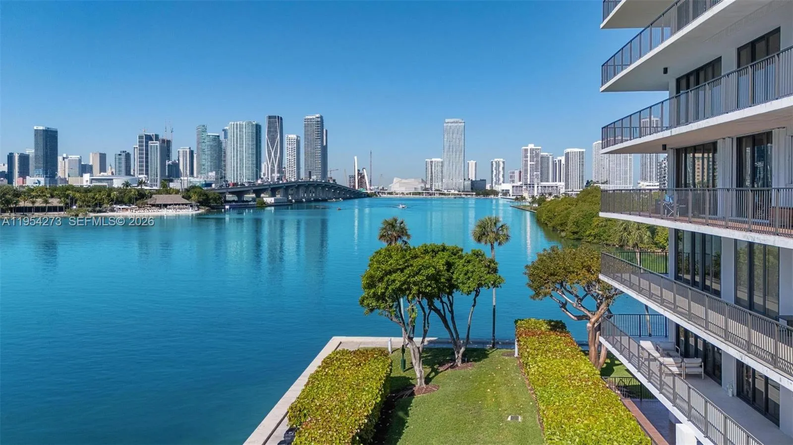 1000 Venetian Way 1501, Miami, Florida 33139, Miami, Florida 33139, 2 Bedrooms Bedrooms, ,2 BathroomsBathrooms,Residential Lease,For Rent,1000 Venetian Way 1501, Miami, Florida 33139,A11954273