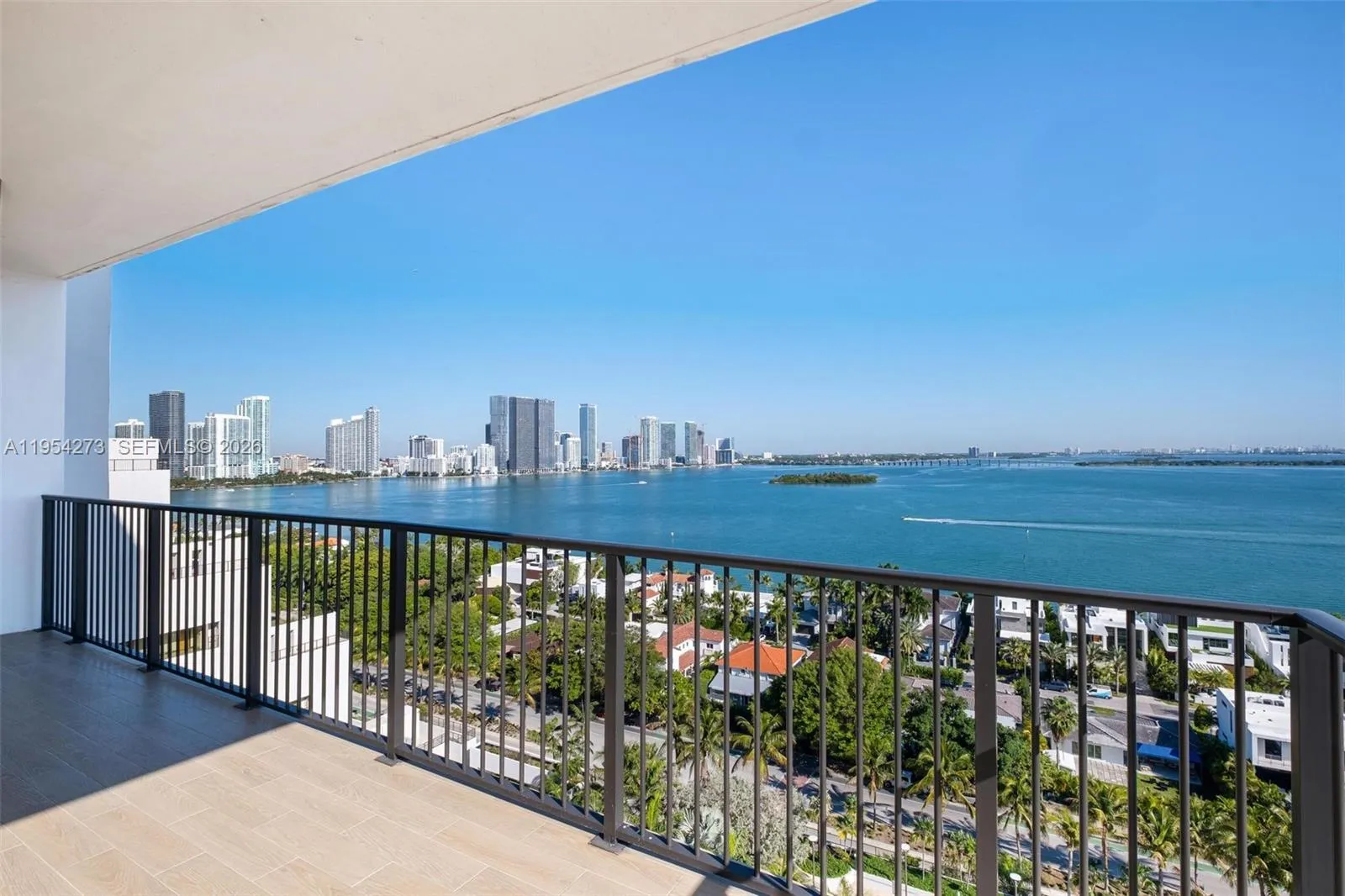 1000 Venetian Way 1501, Miami, Florida 33139, Miami, Florida 33139, 2 Bedrooms Bedrooms, ,2 BathroomsBathrooms,Residential Lease,For Rent,1000 Venetian Way 1501, Miami, Florida 33139,A11954273