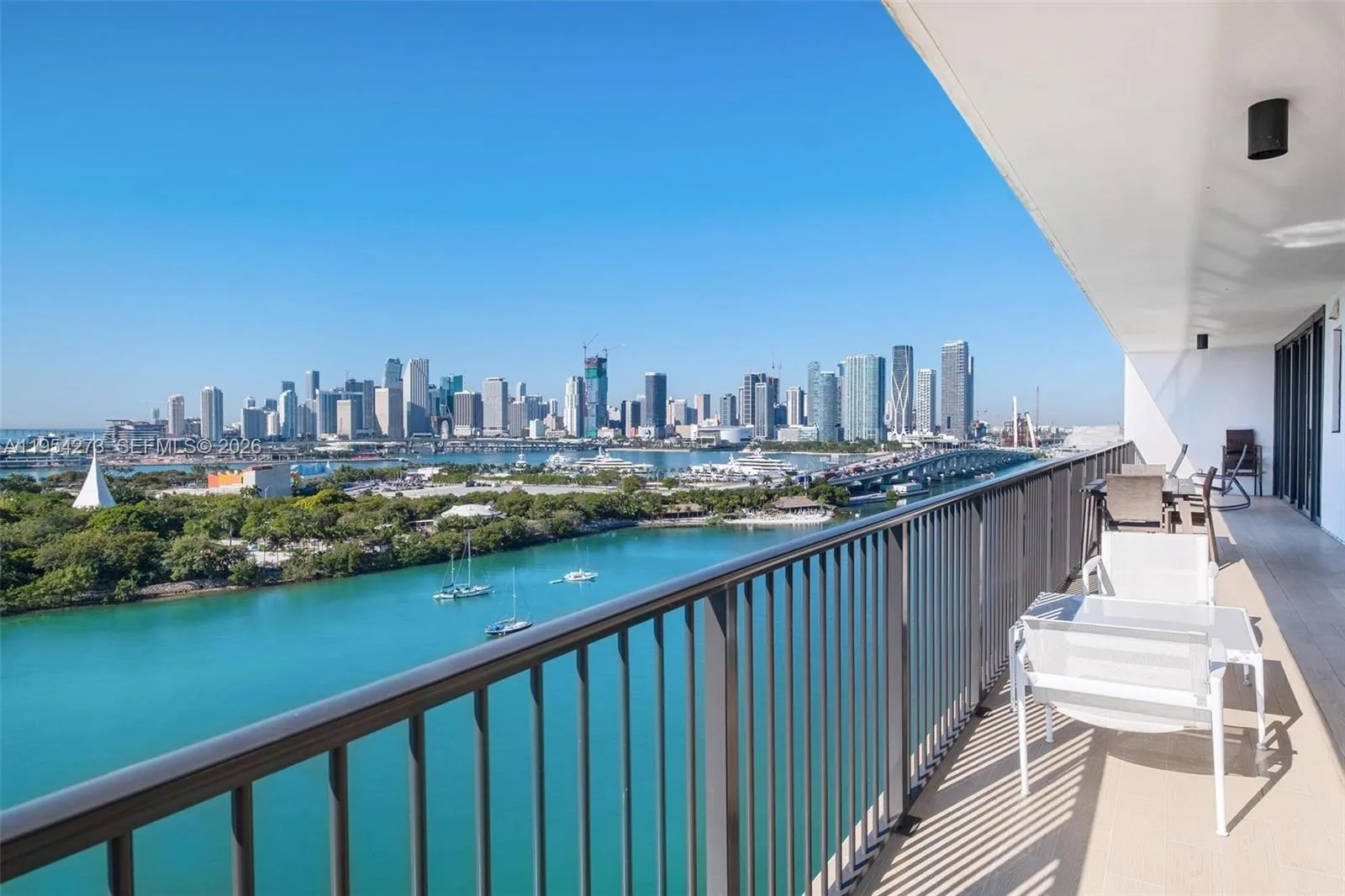 1000 Venetian Way 1501, Miami, Florida 33139, Miami, Florida 33139, 2 Bedrooms Bedrooms, ,2 BathroomsBathrooms,Residential Lease,For Rent,1000 Venetian Way 1501, Miami, Florida 33139,A11954273
