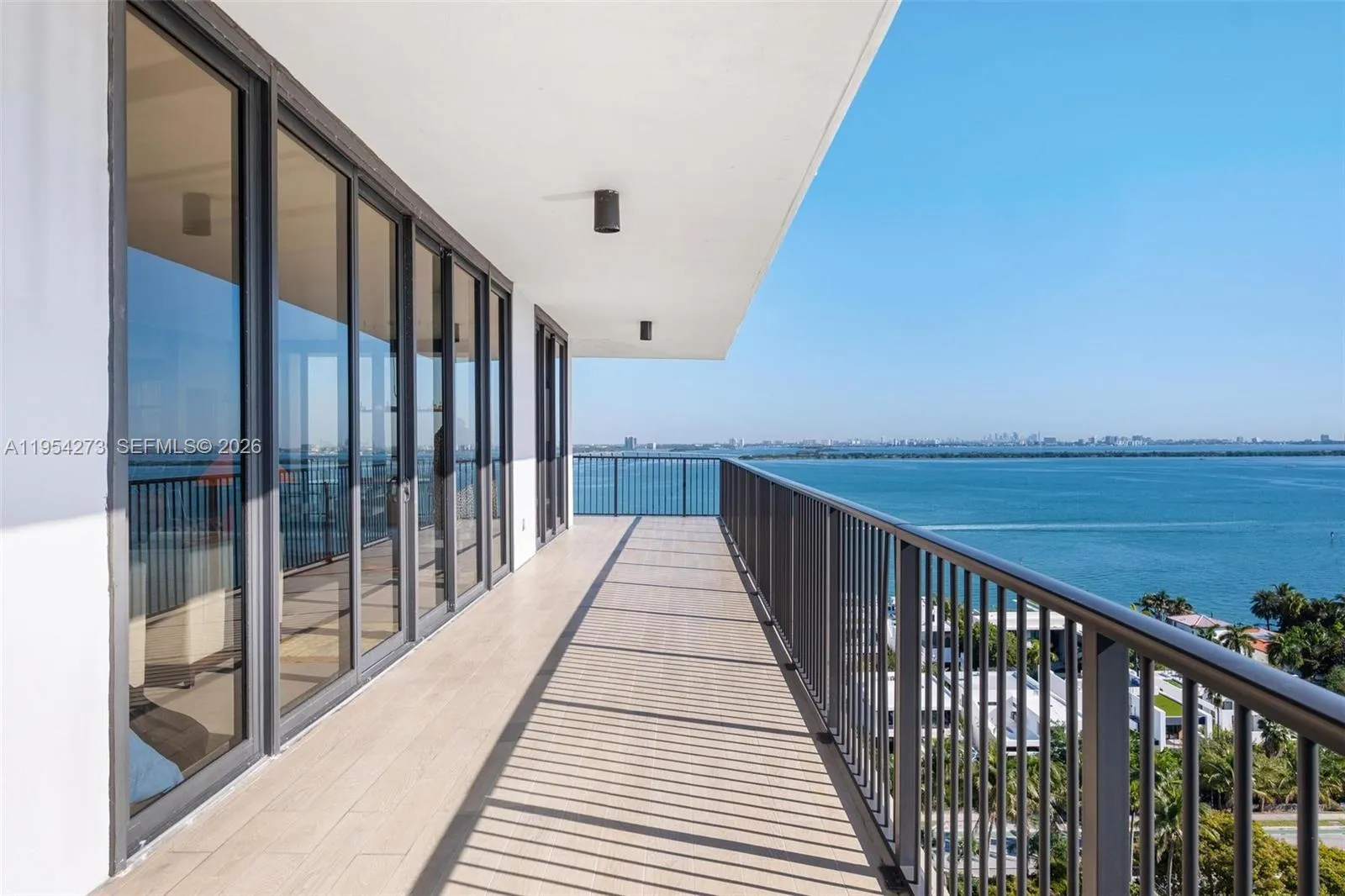1000 Venetian Way 1501, Miami, Florida 33139, Miami, Florida 33139, 2 Bedrooms Bedrooms, ,2 BathroomsBathrooms,Residential Lease,For Rent,1000 Venetian Way 1501, Miami, Florida 33139,A11954273