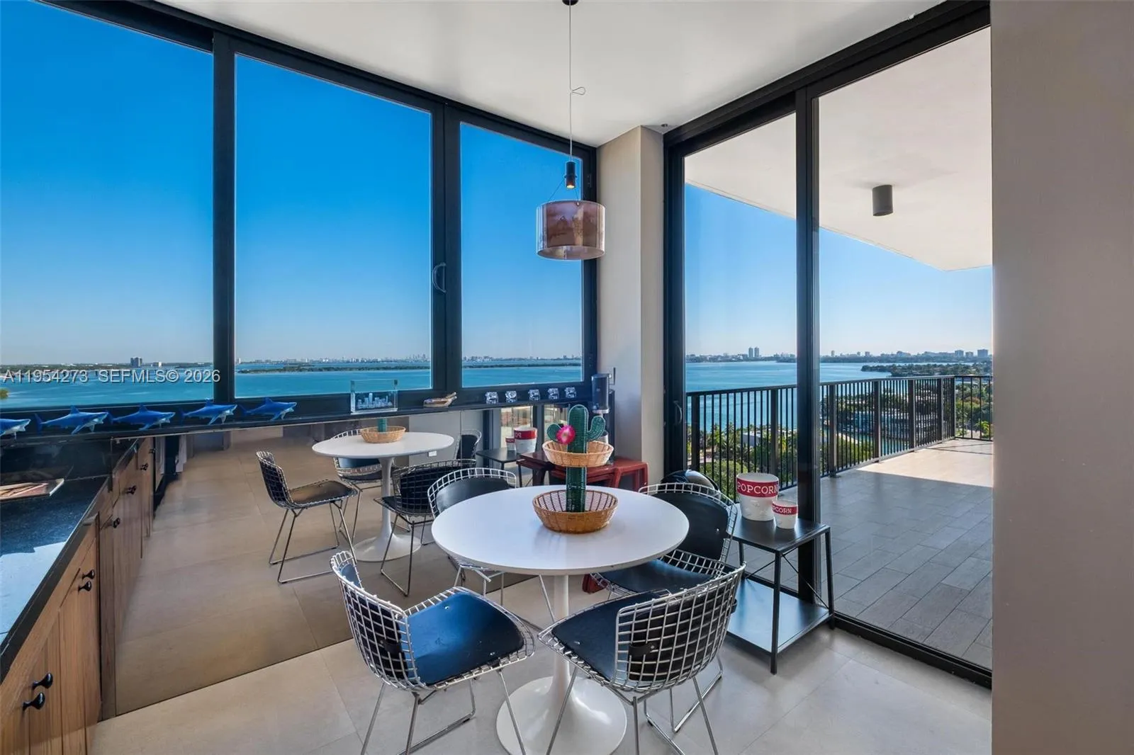 1000 Venetian Way 1501, Miami, Florida 33139, Miami, Florida 33139, 2 Bedrooms Bedrooms, ,2 BathroomsBathrooms,Residential Lease,For Rent,1000 Venetian Way 1501, Miami, Florida 33139,A11954273