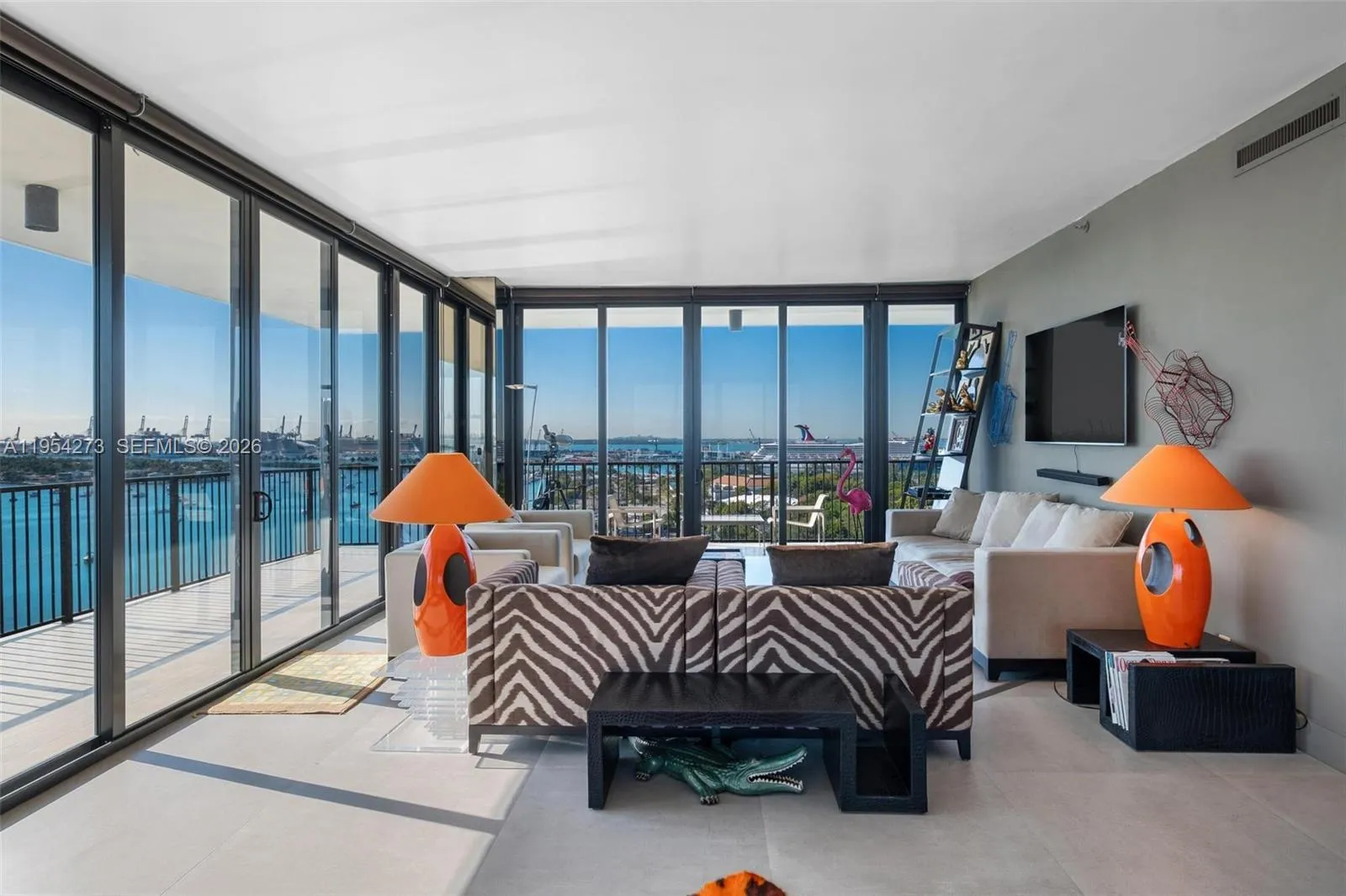1000 Venetian Way 1501, Miami, Florida 33139, Miami, Florida 33139, 2 Bedrooms Bedrooms, ,2 BathroomsBathrooms,Residential Lease,For Rent,1000 Venetian Way 1501, Miami, Florida 33139,A11954273