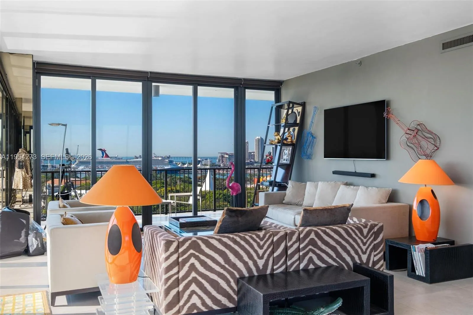 1000 Venetian Way 1501, Miami, Florida 33139, Miami, Florida 33139, 2 Bedrooms Bedrooms, ,2 BathroomsBathrooms,Residential Lease,For Rent,1000 Venetian Way 1501, Miami, Florida 33139,A11954273