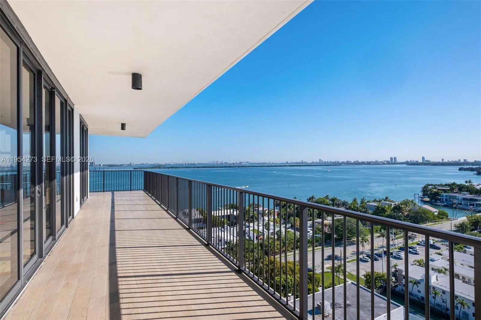 1000 Venetian Way 1501, Miami, Florida 33139, Miami, Florida 33139, 2 Bedrooms Bedrooms, ,2 BathroomsBathrooms,Residential Lease,For Rent,1000 Venetian Way 1501, Miami, Florida 33139,A11954273