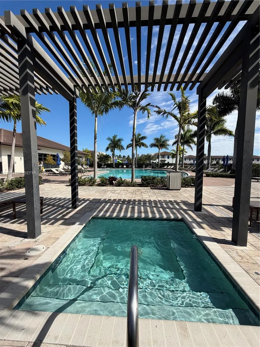 405 Ne 208th Ter 405, Miami, Florida 33179, Miami, Florida 33179, 3 Bedrooms Bedrooms, ,2 BathroomsBathrooms,Residential Lease,For Rent,405 Ne 208th Ter 405, Miami, Florida 33179,A11954255