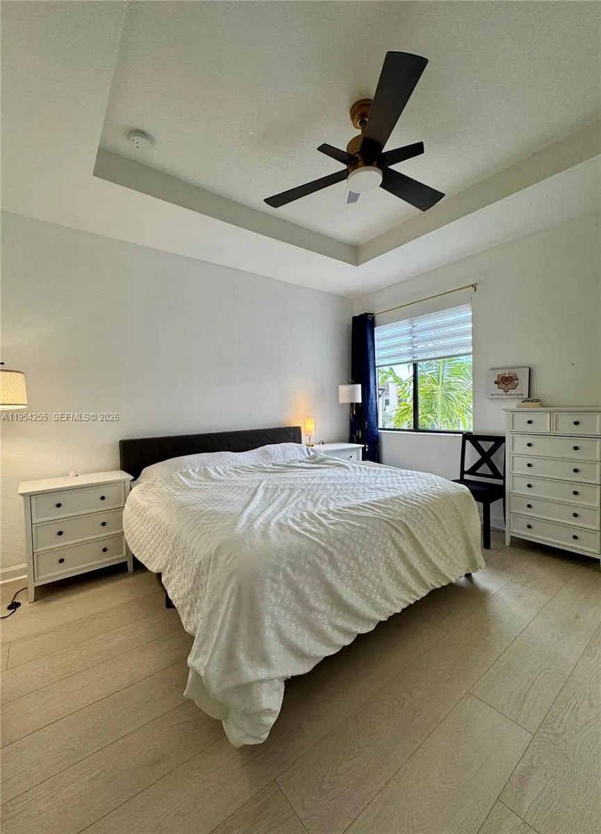 405 Ne 208th Ter 405, Miami, Florida 33179, Miami, Florida 33179, 3 Bedrooms Bedrooms, ,2 BathroomsBathrooms,Residential Lease,For Rent,405 Ne 208th Ter 405, Miami, Florida 33179,A11954255