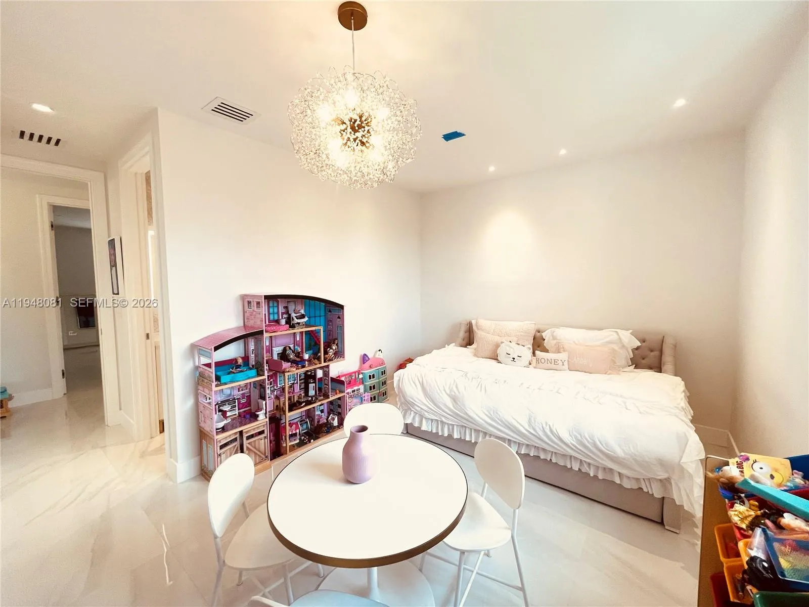 7233 Sw 122nd Pl, Miami, Florida 33183, Miami, Florida 33183, 5 Bedrooms Bedrooms, ,4 BathroomsBathrooms,Residential,For Sale,7233 Sw 122nd Pl, Miami, Florida 33183,A11948081