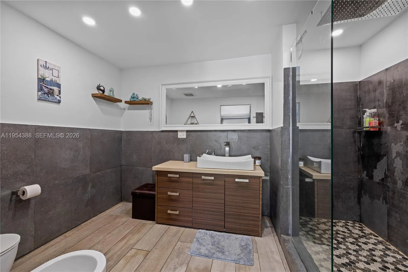 1041 Nw 73rd St, Miami, Florida 33150, Miami, Florida 33150, 2 Bedrooms Bedrooms, ,3 BathroomsBathrooms,Residential,For Sale,1041 Nw 73rd St, Miami, Florida 33150,A11954388