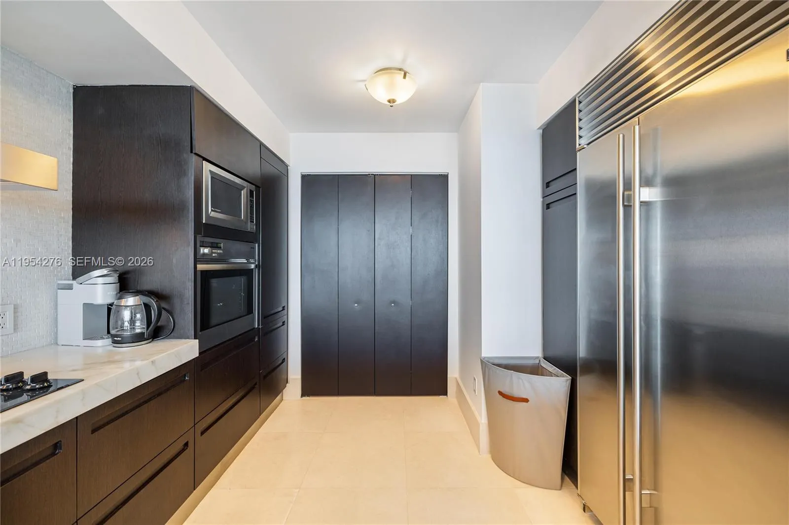 1331 Brickell Bay Dr 1703, Miami, Florida 33131, Miami, Florida 33131, 2 Bedrooms Bedrooms, ,3 BathroomsBathrooms,Residential,For Sale,1331 Brickell Bay Dr 1703, Miami, Florida 33131,A11954276