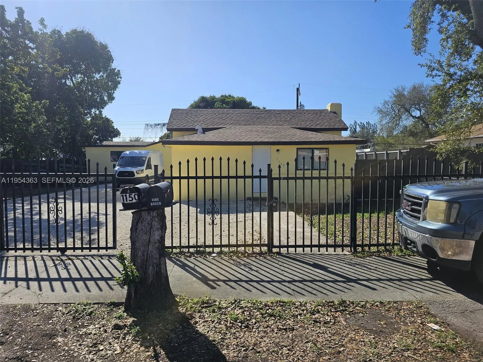 1148 Nw 100th St 1, Miami, Florida 33150, Miami, Florida 33150, 2 Bedrooms Bedrooms, ,2 BathroomsBathrooms,Residential Lease,For Rent,1148 Nw 100th St 1, Miami, Florida 33150,A11954363