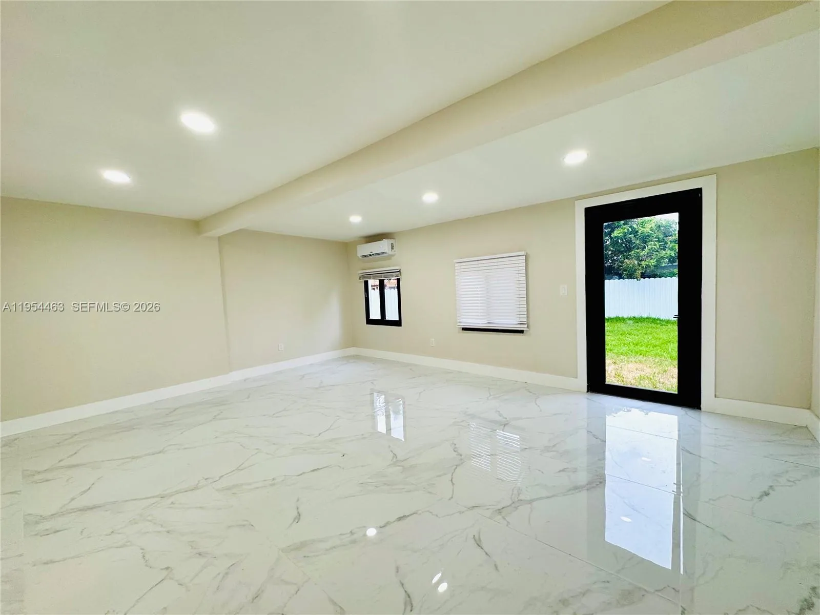 7943 Nw 6th Ave 2, Miami, Florida 33150, Miami, Florida 33150, 2 Bedrooms Bedrooms, ,1 BathroomBathrooms,Residential Lease,For Rent,7943 Nw 6th Ave 2, Miami, Florida 33150,A11954463