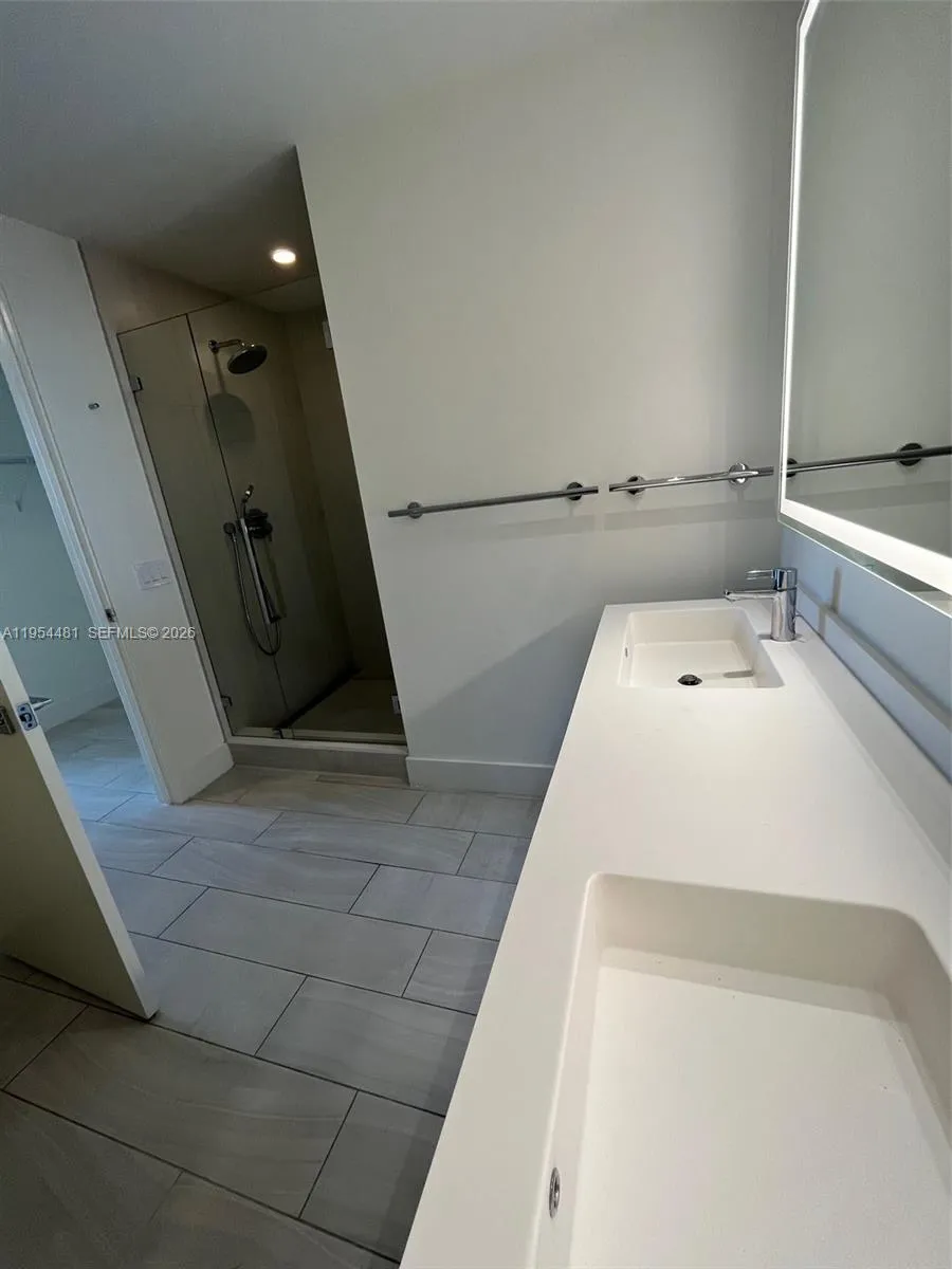 2000 Metropica Way 2511, Sunrise, Florida 33323, Sunrise, Florida 33323, 2 Bedrooms Bedrooms, ,2 BathroomsBathrooms,Residential Lease,For Rent,2000 Metropica Way 2511, Sunrise, Florida 33323,A11954481