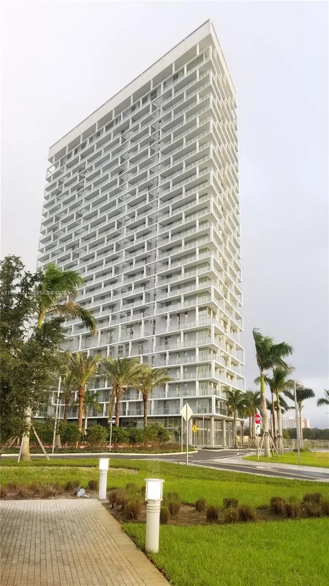 2000 Metropica Way 2511, Sunrise, Florida 33323, Sunrise, Florida 33323, 2 Bedrooms Bedrooms, ,2 BathroomsBathrooms,Residential Lease,For Rent,2000 Metropica Way 2511, Sunrise, Florida 33323,A11954481