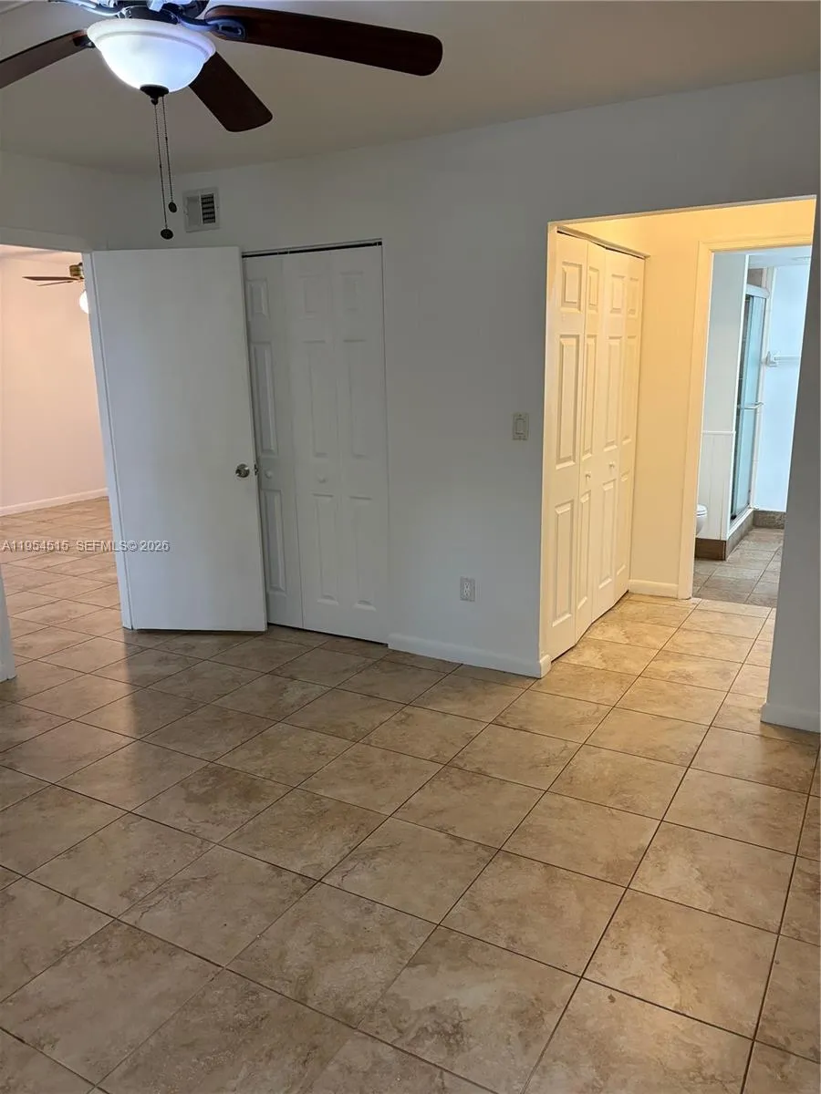 6800 Cypress Rd 111, Plantation, Florida 33317, Plantation, Florida 33317, 2 Bedrooms Bedrooms, ,2 BathroomsBathrooms,Residential Lease,For Rent,6800 Cypress Rd 111, Plantation, Florida 33317,A11954515