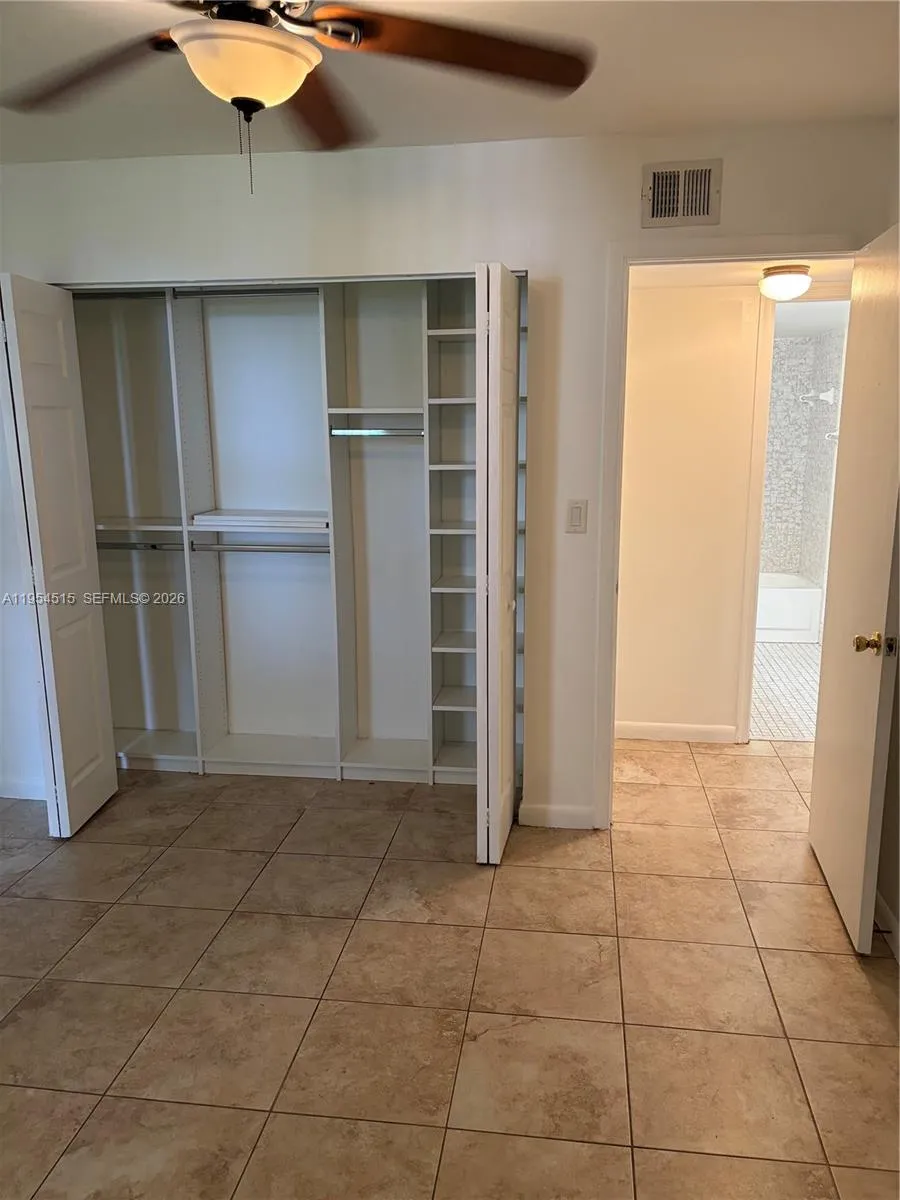 6800 Cypress Rd 111, Plantation, Florida 33317, Plantation, Florida 33317, 2 Bedrooms Bedrooms, ,2 BathroomsBathrooms,Residential Lease,For Rent,6800 Cypress Rd 111, Plantation, Florida 33317,A11954515