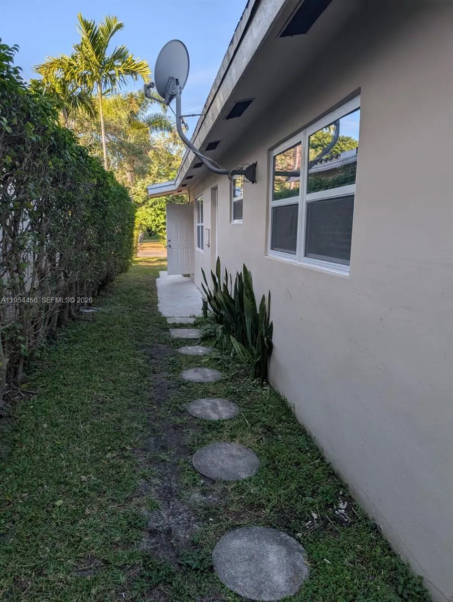 1118-1120 Nw 2nd Ave, Fort Lauderdale, Florida 333, Fort Lauderdale, Florida 33311, ,Residential Income,For Sale,1118-1120 Nw 2nd Ave, Fort Lauderdale, Florida 333,A11954456