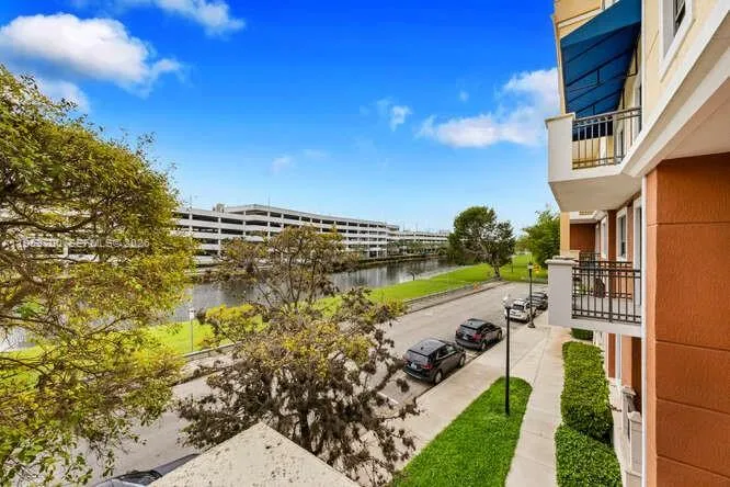 8395 Sw 73rd Ave 104, Miami, Florida 33143, Miami, Florida 33143, 2 Bedrooms Bedrooms, ,2 BathroomsBathrooms,Residential,For Sale,8395 Sw 73rd Ave 104, Miami, Florida 33143,A11953700