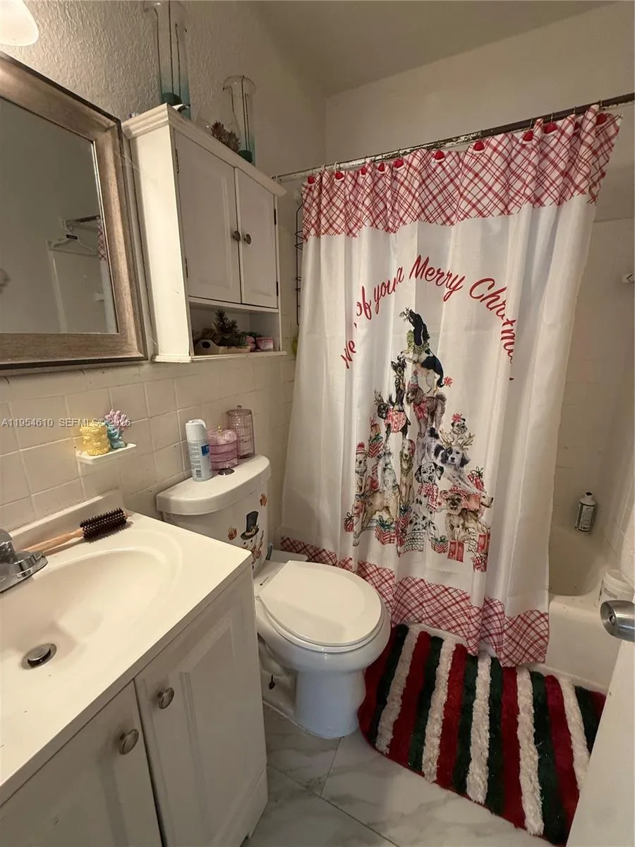 1041 Nw 30th St, Miami, Florida 33127, Miami, Florida 33127, ,Residential Income,For Sale,1041 Nw 30th St, Miami, Florida 33127,A11954610