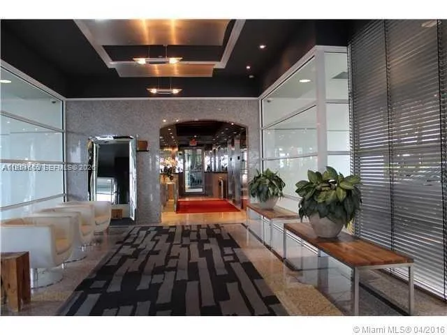1402 Brickell Bay Dr 1103, Miami, Florida 33131, Miami, Florida 33131, 2 Bedrooms Bedrooms, ,2 BathroomsBathrooms,Residential,For Sale,1402 Brickell Bay Dr 1103, Miami, Florida 33131,A11954616