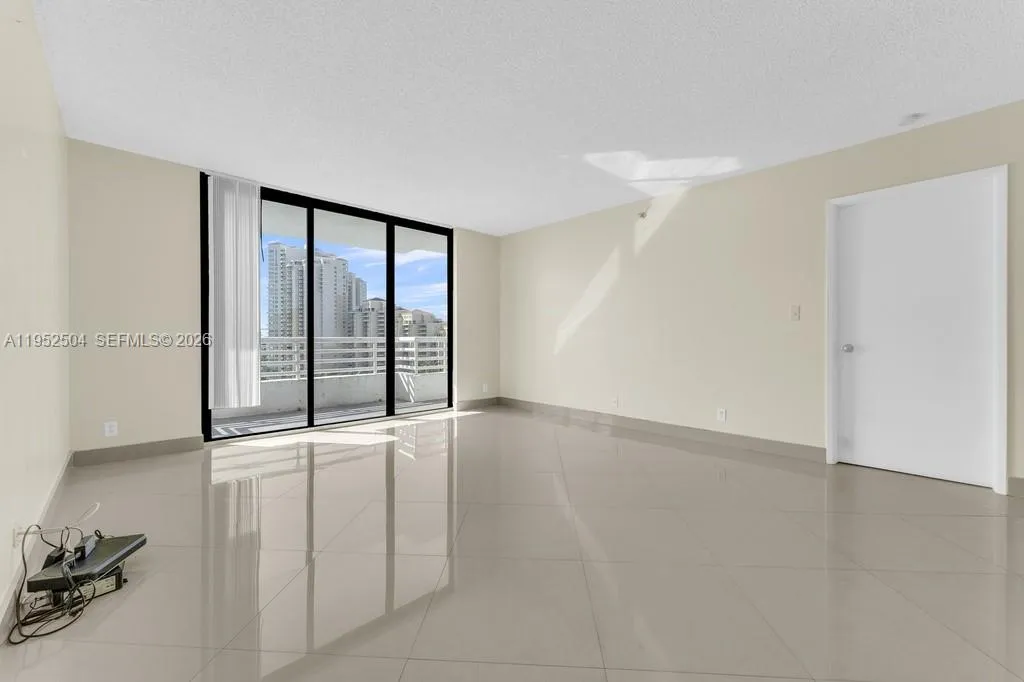 3300 Ne 192nd St 1414, Aventura, Florida 33180, Aventura, Florida 33180, 2 Bedrooms Bedrooms, ,2 BathroomsBathrooms,Residential,For Sale,3300 Ne 192nd St 1414, Aventura, Florida 33180,A11952504