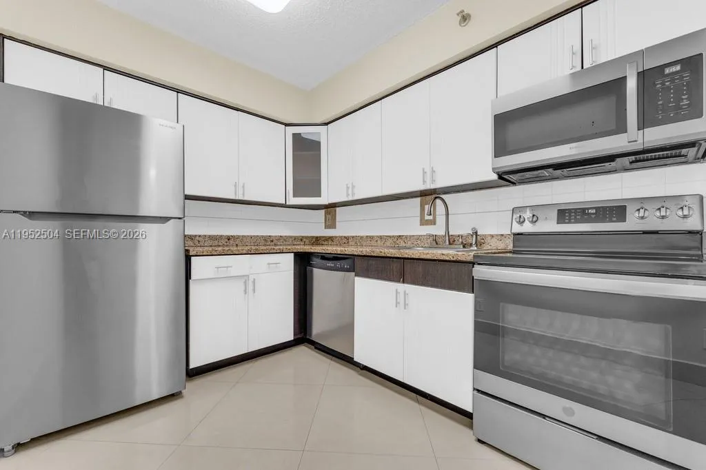 3300 Ne 192nd St 1414, Aventura, Florida 33180, Aventura, Florida 33180, 2 Bedrooms Bedrooms, ,2 BathroomsBathrooms,Residential,For Sale,3300 Ne 192nd St 1414, Aventura, Florida 33180,A11952504