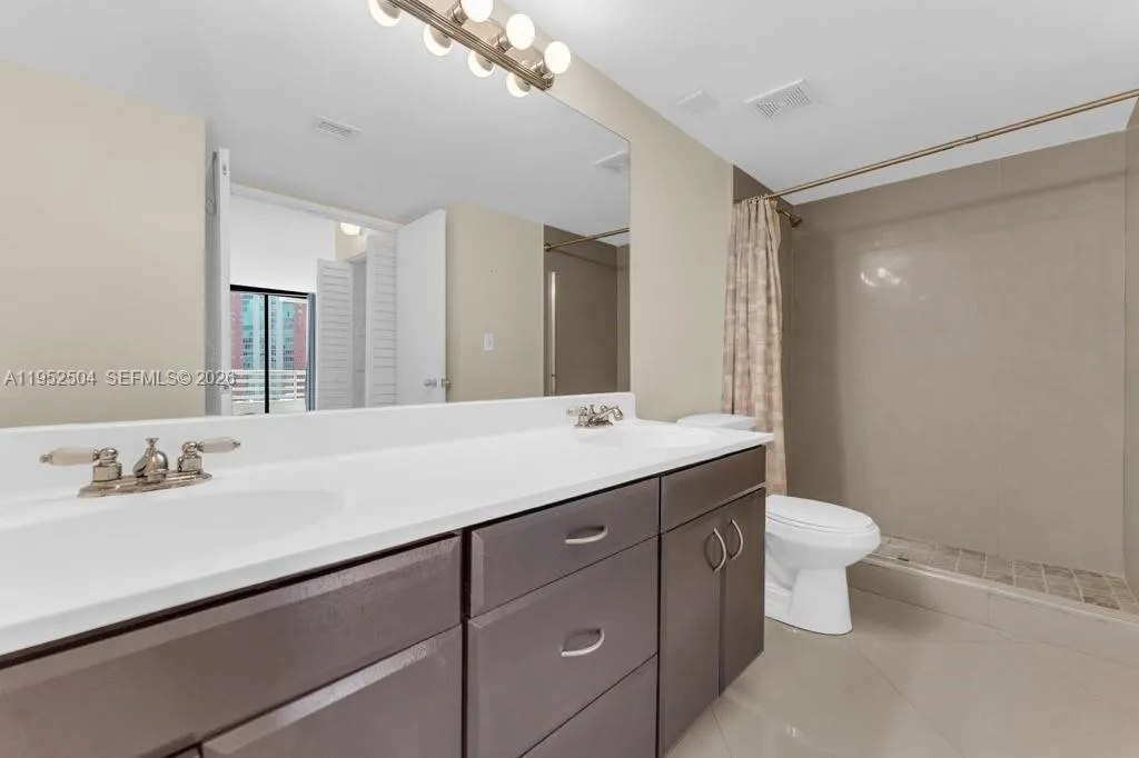 3300 Ne 192nd St 1414, Aventura, Florida 33180, Aventura, Florida 33180, 2 Bedrooms Bedrooms, ,2 BathroomsBathrooms,Residential,For Sale,3300 Ne 192nd St 1414, Aventura, Florida 33180,A11952504