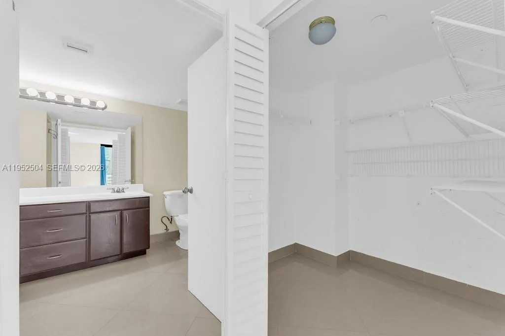 3300 Ne 192nd St 1414, Aventura, Florida 33180, Aventura, Florida 33180, 2 Bedrooms Bedrooms, ,2 BathroomsBathrooms,Residential,For Sale,3300 Ne 192nd St 1414, Aventura, Florida 33180,A11952504