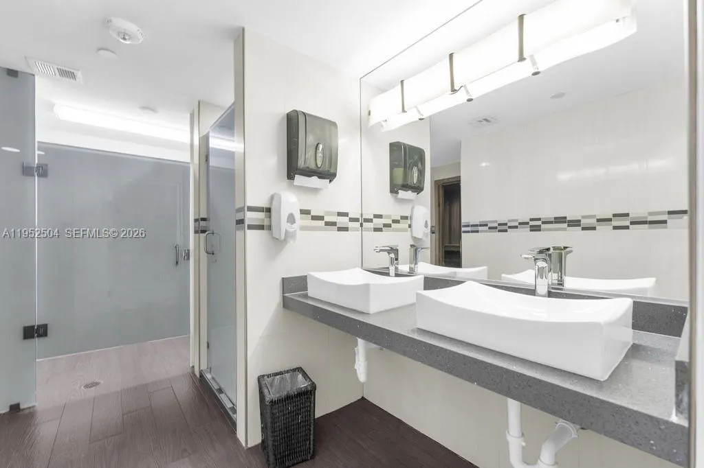 3300 Ne 192nd St 1414, Aventura, Florida 33180, Aventura, Florida 33180, 2 Bedrooms Bedrooms, ,2 BathroomsBathrooms,Residential,For Sale,3300 Ne 192nd St 1414, Aventura, Florida 33180,A11952504