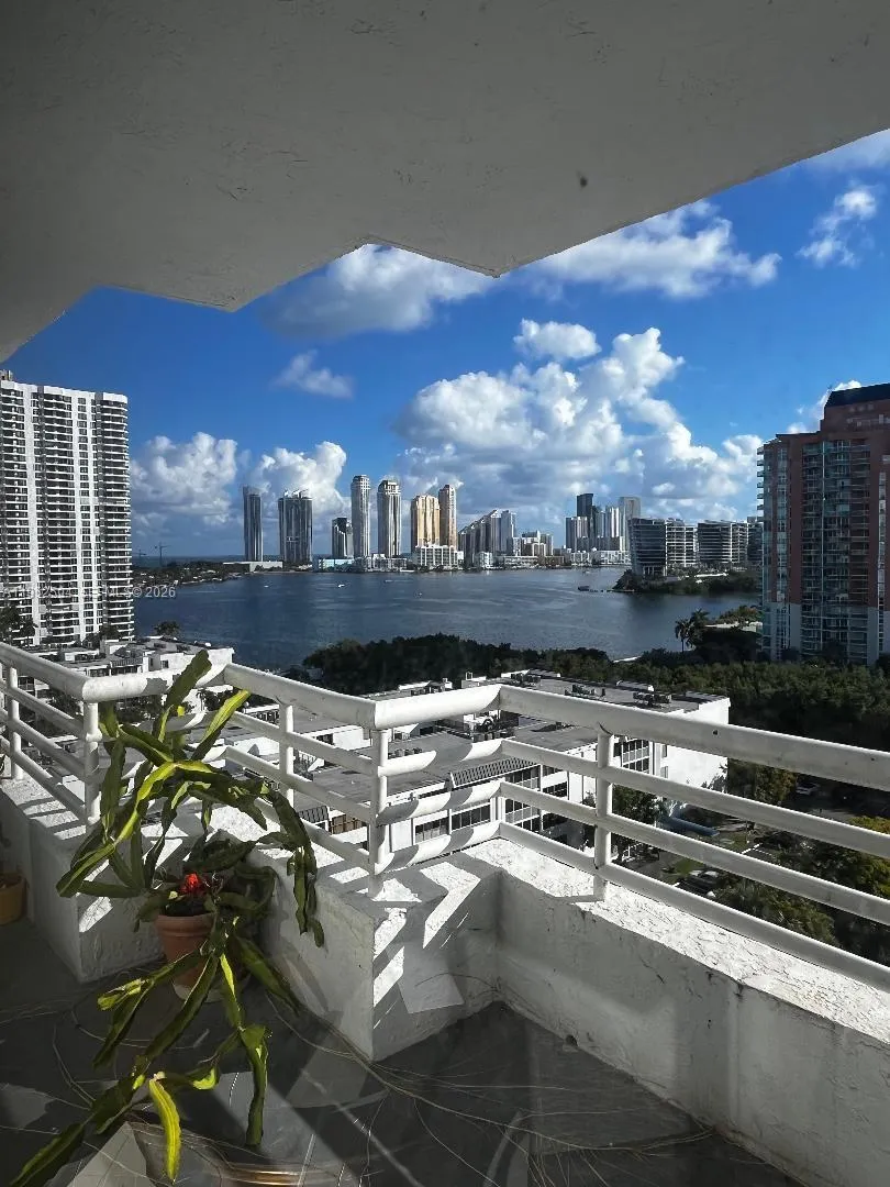 3300 Ne 192nd St 1414, Aventura, Florida 33180, Aventura, Florida 33180, 2 Bedrooms Bedrooms, ,2 BathroomsBathrooms,Residential,For Sale,3300 Ne 192nd St 1414, Aventura, Florida 33180,A11952504