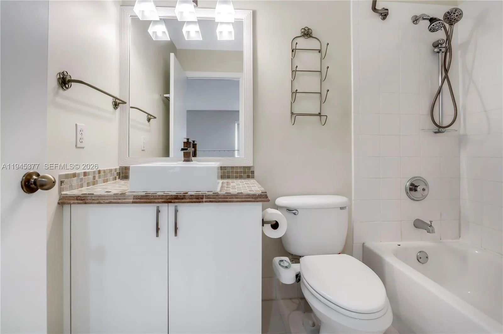 14604 Sw 132nd Ave, Miami, Florida 33186, Miami, Florida 33186, 4 Bedrooms Bedrooms, ,2 BathroomsBathrooms,Residential,For Sale,14604 Sw 132nd Ave, Miami, Florida 33186,A11945377