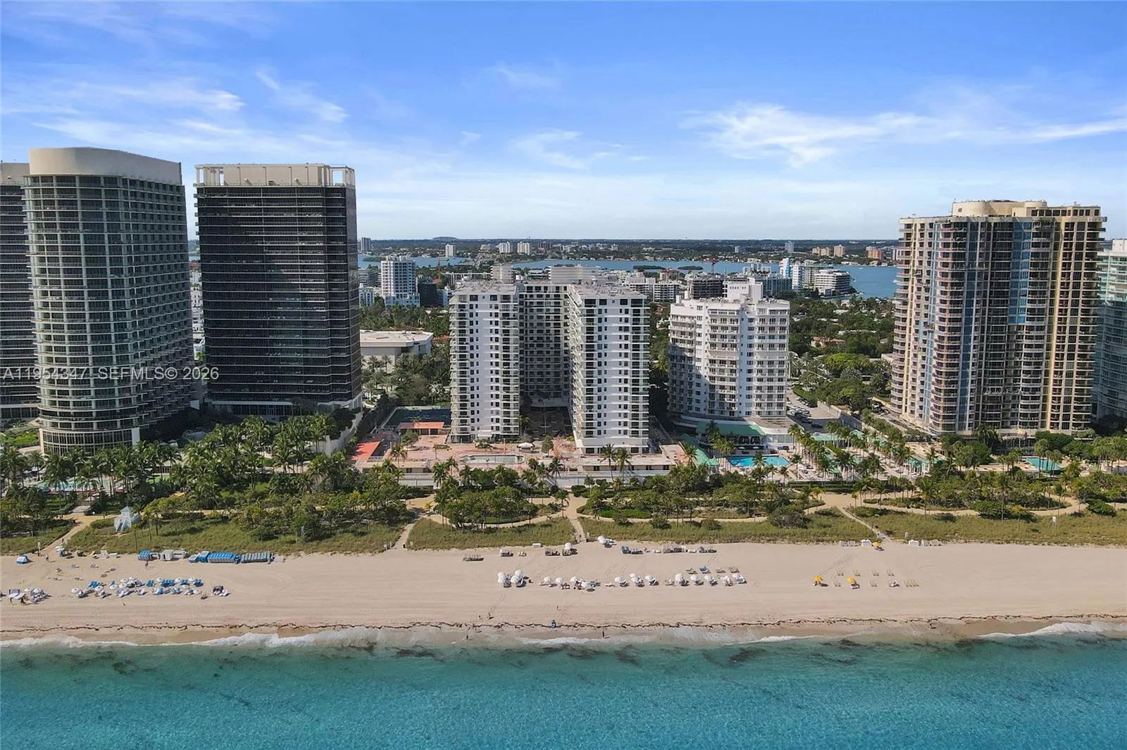 9801 Collins Ave 8s, Bal Harbour, Florida 33154, Bal Harbour, Florida 33154, 2 Bedrooms Bedrooms, ,2 BathroomsBathrooms,Residential Lease,For Rent,9801 Collins Ave 8s, Bal Harbour, Florida 33154,A11954347