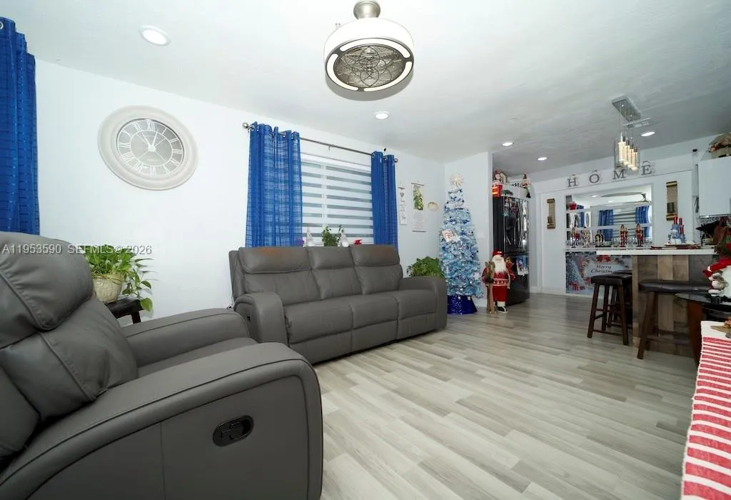 10910 Sw 217th Ter, Miami, Florida 33170, Miami, Florida 33170, 4 Bedrooms Bedrooms, ,3 BathroomsBathrooms,Residential,For Sale,10910 Sw 217th Ter, Miami, Florida 33170,A11953590