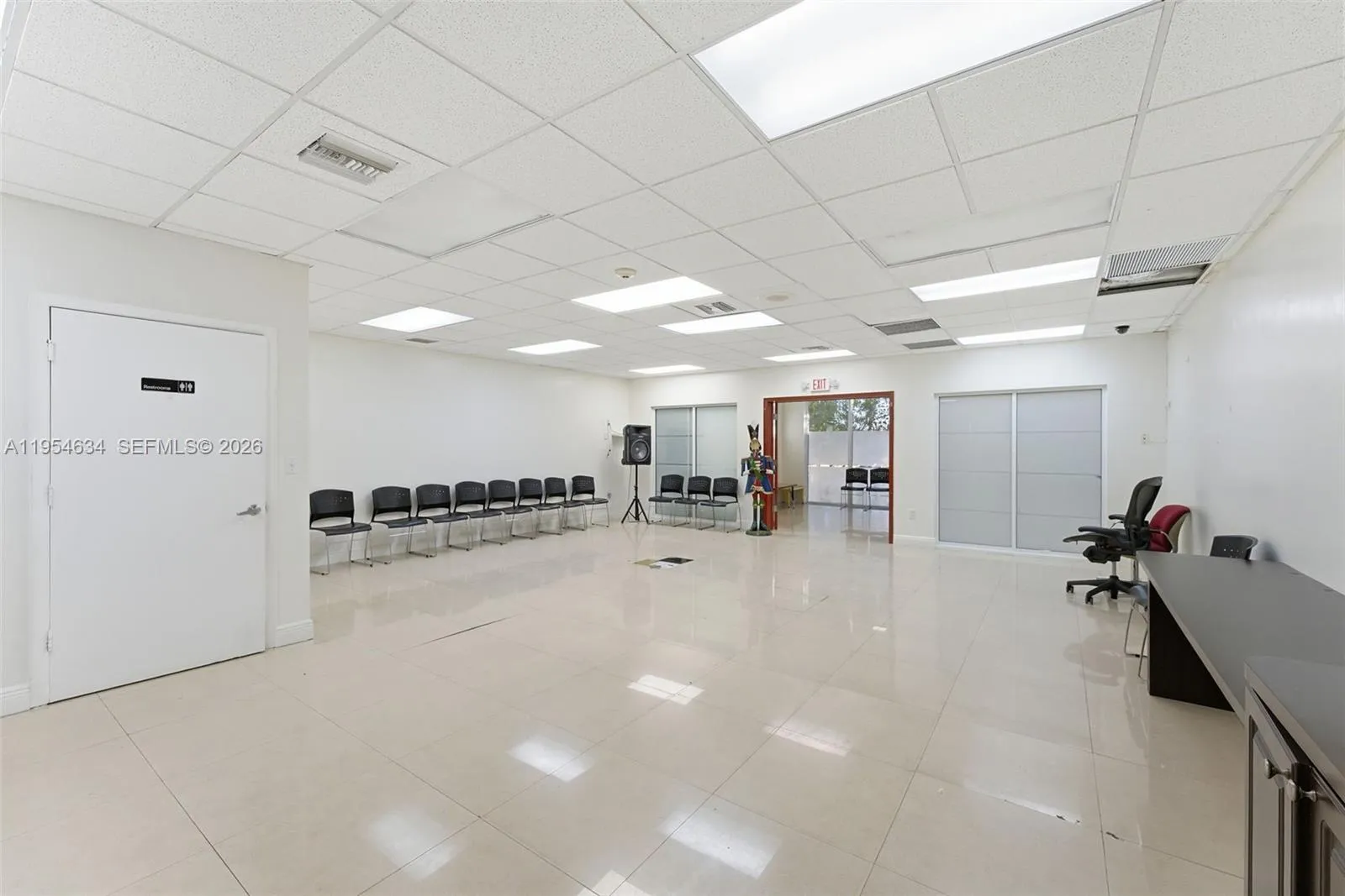 6545 Nw 169th St, Hialeah, Florida 33015, Hialeah, Florida 33015, ,Commercial Sale,For Sale,6545 Nw 169th St, Hialeah, Florida 33015,A11954634