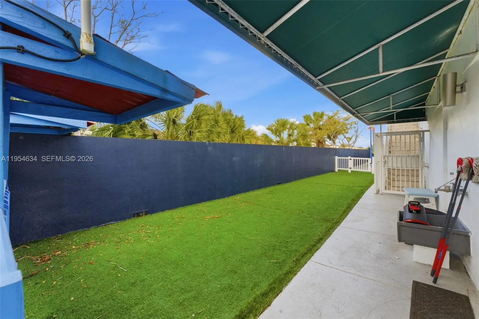 6545 Nw 169th St, Hialeah, Florida 33015, Hialeah, Florida 33015, ,Commercial Sale,For Sale,6545 Nw 169th St, Hialeah, Florida 33015,A11954634