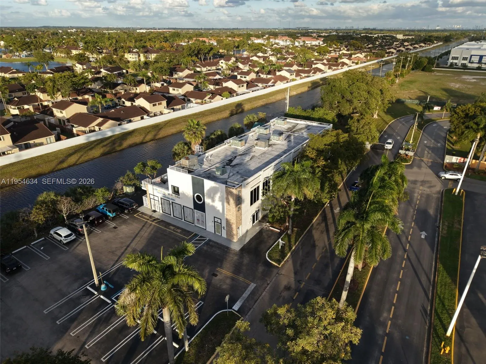 6545 Nw 169th St, Hialeah, Florida 33015, Hialeah, Florida 33015, ,Commercial Sale,For Sale,6545 Nw 169th St, Hialeah, Florida 33015,A11954634