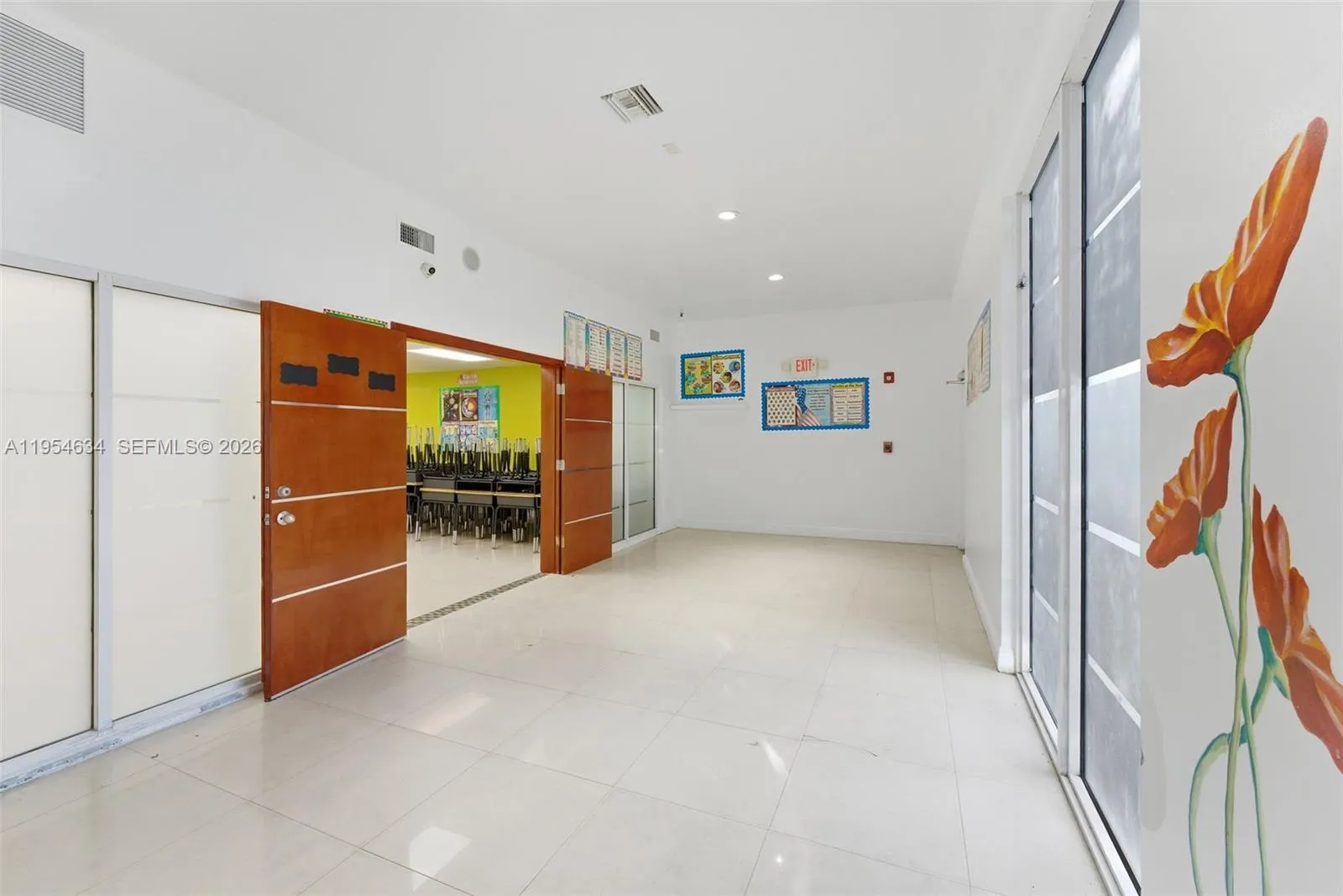 6545 Nw 169th St, Hialeah, Florida 33015, Hialeah, Florida 33015, ,Commercial Sale,For Sale,6545 Nw 169th St, Hialeah, Florida 33015,A11954634