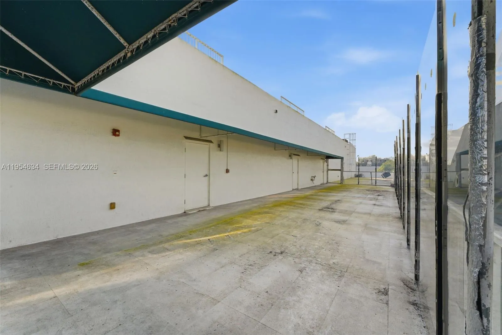 6545 Nw 169th St, Hialeah, Florida 33015, Hialeah, Florida 33015, ,Commercial Sale,For Sale,6545 Nw 169th St, Hialeah, Florida 33015,A11954634
