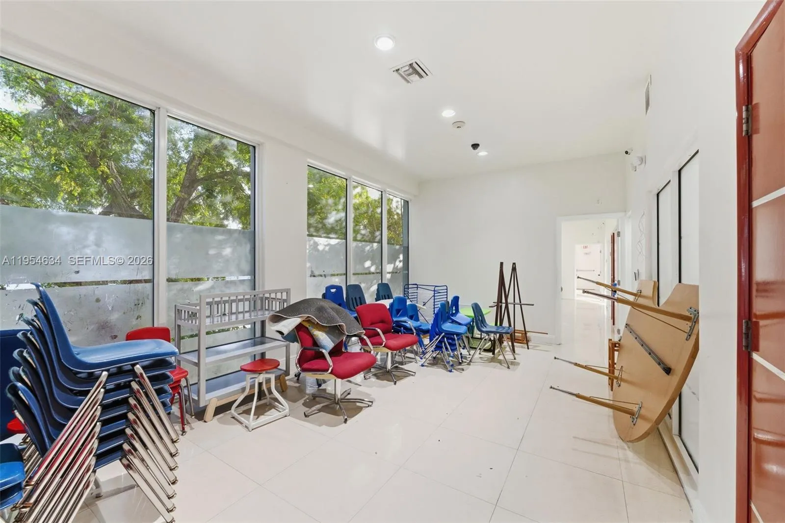 6545 Nw 169th St, Hialeah, Florida 33015, Hialeah, Florida 33015, ,Commercial Sale,For Sale,6545 Nw 169th St, Hialeah, Florida 33015,A11954634